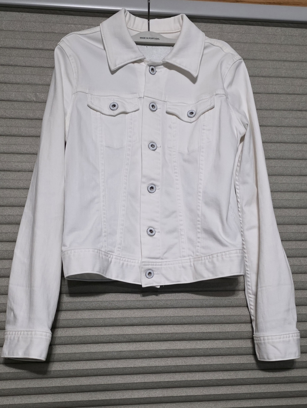 AG White Denim Jacket - Lightweight Button-Front Women's Coat
